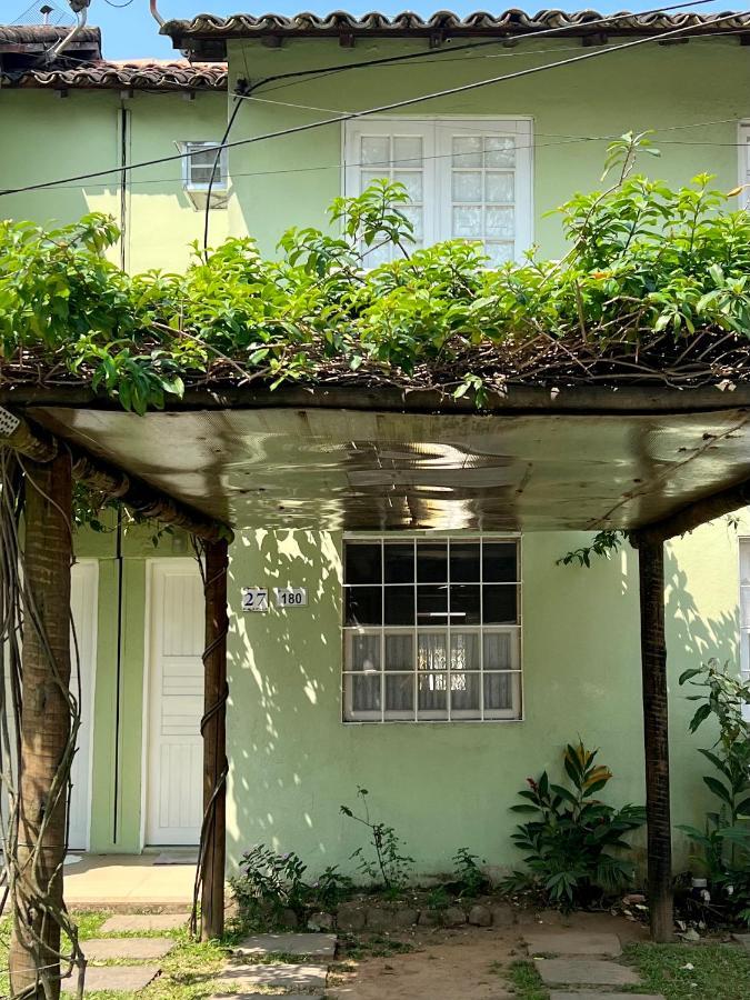 Casa verde no centro de Paraty Araquari Exterior foto